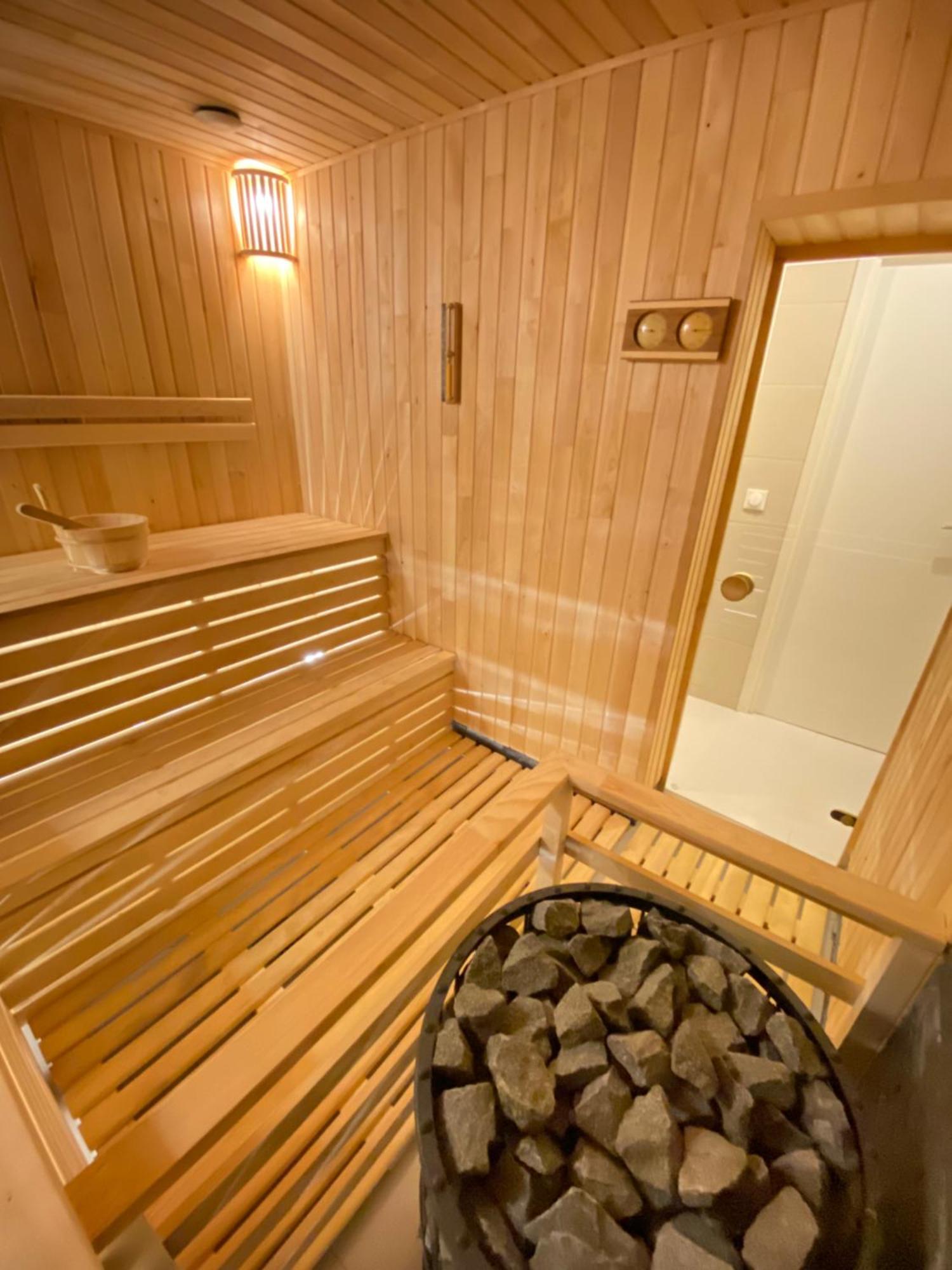 Вилла La Casa Normande Sauna,Jacuzzi,Cave A Vin -Alrbmb - Mieux -1H15 De Paris Notre-Dame-de-l'Isle Экстерьер фото